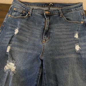 Fashion Nova Mom jeans